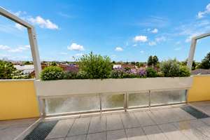 Dachterrasse, Licht und Raum für Ihr neues Zuhause – Siedlerstraße 31, 85716 Unterschleißheim – Vorschaubild 7