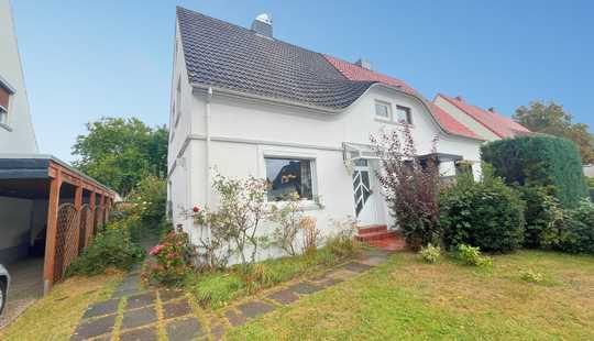 Bild von Ihr neues Zuhause mit großem Garten – Doppelhaushälfte auf 501 m² Grundstück mit Raum für Ihre Ideen