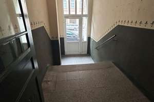 Kompakte DG 3-Zimmer mit Aufzug, Laminat, Dachbalkon und Eckwanne in guter Lage! – Clausstraße 67, 9126 Gablenz, Chemnitz – Vorschaubild 12