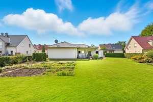 **Bungalow mit parkähnlicher Gartenanlage in ruhiger Umgebung** – Potsdam-Mittelmark (Kreis) – Vorschaubild 18
