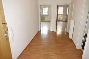 Kapitalanlage: Top-vermietete 3-Zimmer-Wohnung, Balkon, EG, 80 m², Oberhausen-Sterkrade, neben LIDL – Dorstener Straße 264, 46145 Tackenberg, Oberhausen – Vorschaubild 4