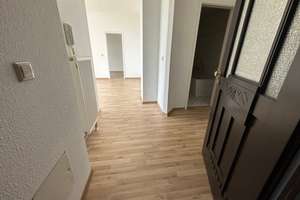 Wintergarten -  geräumige Zimmer - im 3.OG - Frei ab 1.5.26 – Altendorfer Straße 10, 9113 Schloßchemnitz, Chemnitz – Vorschaubild 16