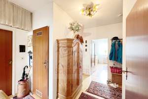 IMMOBILIEN SCHNEIDER -  Moosach - sonnige 3 Zimmer Wohnung mit EBK, Parkett und 2 Dachterrassen – Die vollständige Adresse der Immobilie erhältst du vom Anbieter., 80992 Alt-Moosach, München – Vorschaubild 9