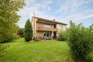 Freistehendes Zweifamilienhaus in Kelkheim-Hornau