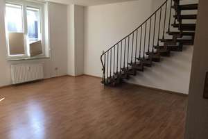 4 Zimmer Dachgeschosswohnung in Essen-Holsterhausen, renovierungs-/sanierungsbedürftig – Krausstr. 20, 45147 Holsterhausen, Essen – Vorschaubild 5