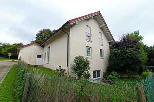 EFH mit PV- und Solaranlage – Die vollständige Adresse der Immobilie erhältst du vom Anbieter., 93449 Waldmünchen – Vorschaubild 1