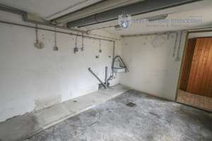 Großzügige DHH mit 2 WE auf 1.181m² Grundstück und Entwicklungspotenzial – Die vollständige Adresse der Immobilie erhältst du vom Anbieter., 90765 Stadeln, Herboldshof, Mannhof, Fürth – Vorschaubild 15