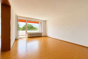 Urdenbach: Gepflegte 3-Zimmer-Wohnung mit Süd-Ost-Balkon, Aufzug & Tiefgarage – Die vollständige Adresse der Immobilie erhältst du vom Anbieter., 40593 Urdenbach, Düsseldorf – Vorschaubild 3
