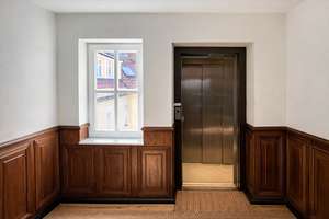 Stilvolles Wohnen an bester Adresse! Bezugsfreie 2-Zimmer-Dachgeschosswohnung am Kurfürstendamm – Die vollständige Adresse der Immobilie erhältst du vom Anbieter., 10711 Halensee, Berlin – Vorschaubild 12
