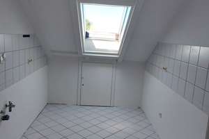 Gemütliche Dachgeschosswohnung in ruhiger Lage! – Die vollständige Adresse der Immobilie erhältst du vom Anbieter., 76228 Stupferich, Karlsruhe – Vorschaubild 8