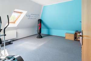 Guter Grundriss, viel Platz und naturnah: Dieses Einfamilienhaus ist Wohnen im Norden pur. – Die vollständige Adresse der Immobilie erhältst du vom Anbieter., 25855 Haselund – Vorschaubild 52