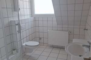 Charmante Dachgeschoswohnung im 2. OG  – Dachstraße 27, 45355 Borbeck-Mitte, Essen – Vorschaubild 4