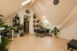 Großzügige 3-Zimmer-Maisonette-Wohnung mit 107 m²
