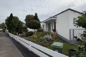 TRAUMLAGE - Ein top saniertes Schmuckstück in Mehlem am Rhein – Fährstraße 18, 53179 Mehlem, Bonn – Vorschaubild 3