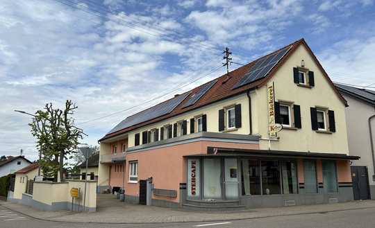 Attraktives Haus- und Hofanwesen mit Wohnung und Gewerbe in zentraler Lage