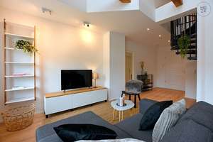 Toll und stilvoll möblierte Maisonette-Wohnung mit Balkon im beliebten Stuttgarter Westen – Die vollständige Adresse der Immobilie erhältst du vom Anbieter., 70563 Hölderlinplatz, Stuttgart – Vorschaubild 11