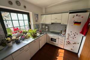 Geräumige 6-Zimmer Doppelhaushälfte in Hamburg-Volksdorf mit Garten – Farmsener Landstraße 131a, 22359 Volksdorf, Hamburg – Vorschaubild 13
