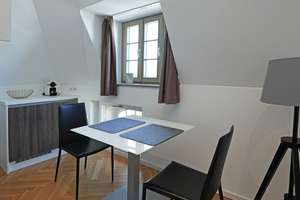 *Deluxe Suite – Möbliertes Galerie-Apartment in bester City Lage* – Schwere-Reiter-Straße 39a, 80797 Schwere-Reiter-Straße, München – Vorschaubild 8