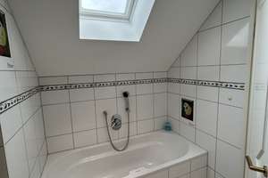 Hochwertige 3-Zimmer-Maisonette mit Loggia, Schwedenofen & Einbauküche in Toplage Ingolstadts – Ludwigstr. 14, 85049 Mitte, Ingolstadt – Vorschaubild 11