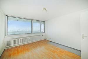 Grandioser Alpenblick von der Süd-Loggia – Die vollständige Adresse der Immobilie erhältst du vom Anbieter., 80993 Alt-Moosach, München – Vorschaubild 9