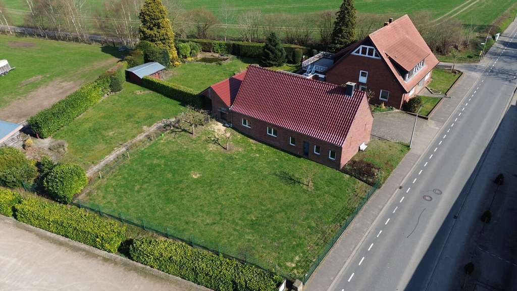 Immobilie in Emsdetten - Spannendes Projekt: Umbaufähige Scheune mit großem Grundstück! - Bild 2