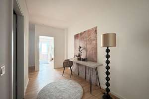 Vier Giebel: Mitten im Herzen von Stuttgart - 13 moderne 2- und 3-Zimmer-Wohnungen – Die vollständige Adresse der Immobilie erhältst du vom Anbieter., 70173 Rathaus, Stuttgart – Vorschaubild 4