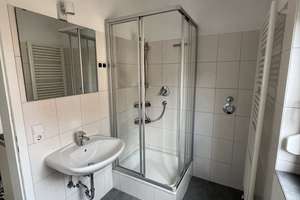 Helle, großzügige 3-Zimmer-Wohnung in Stuttgart-Heslach mit Einbauküche – Die vollständige Adresse der Immobilie erhältst du vom Anbieter., 70199 Heslach, Stuttgart – Vorschaubild 12