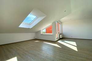 Fantastische und helle 2,5-Zimmer DG-Wohnung mit Dachbalkon und Blick über die Dächer von Ilsfeld – 74360 Ilsfeld – Vorschaubild 3