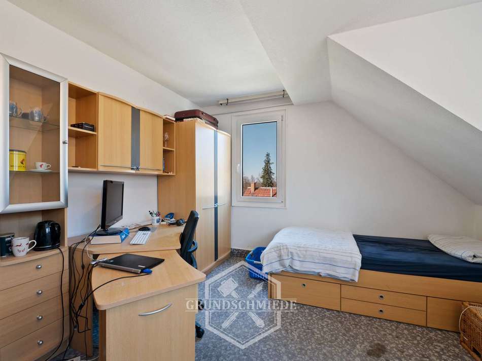 3. Schlafzimmer DG