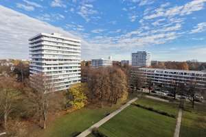 Von Privat: Sonnige, möblierte 2-Zimmer-Wohnung mit Panoramablick im Cosimapark – Klingsorstrasse 3, 81827 Englschalking, München – Vorschaubild 11