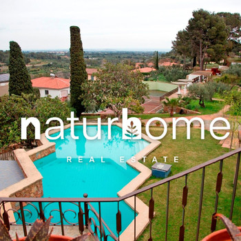 Spektakuläre Designer-Villa mit Touristenlizenz und Meerblick in Riudecanyes