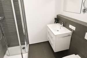 Hochwertige 3-Zimmer-Wohnung mit Kamin, zwei überdachten Balkonen und Aufzug – Die vollständige Adresse der Immobilie erhältst du vom Anbieter., 28211 Gete, Bremen – Vorschaubild 8