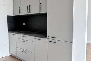 1 MONAT MIETFREI* Hannover Kronsrode Neubau: EBK, Balkon, 2 Bäder, Fußbodenhzg, Lift, Keller, TG – Hinterm Heidbleek 4, 30539 Bemerode, Hannover – Vorschaubild 8