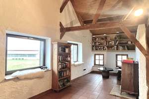 Ländliches Anwesen mit großzügigen 310 m² Wohnfläche und 866 m² Grundstück mit Weitblick – Die vollständige Adresse der Immobilie erhältst du vom Anbieter., 84574 Taufkirchen – Vorschaubild 6
