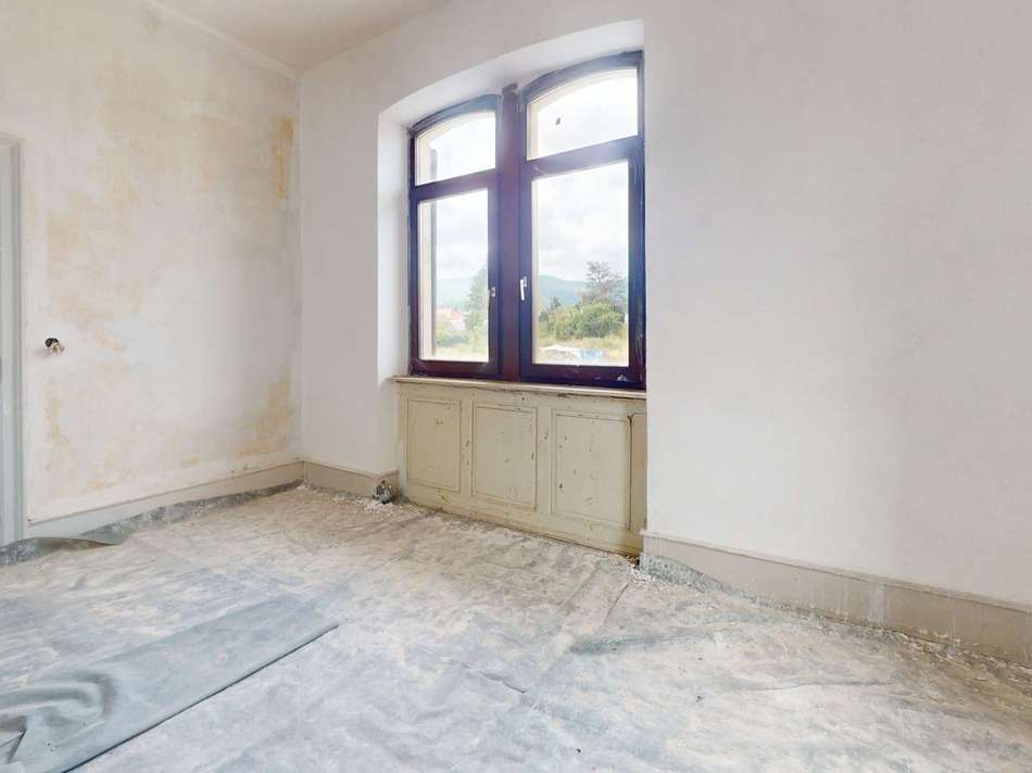 Bedroom(5)