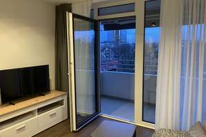 1 - Möbliertes Wohnung mit Balkon in Schwabing – Die vollständige Adresse der Immobilie erhältst du vom Anbieter., 80804 Neufreimann, München – Vorschaubild 2