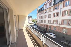 IM HERZEN VON BOCKENHEIM: Tolle, große Wohnung mit Potenzial in Frankfurt