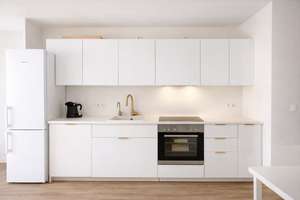 WBS für 2 Zimmer Vorraussetzung Neubau Wohnung mit Terrasse, Aufzug & hochwertigen Maß-Einbauten  – Beusselstraße 32, 10553 Moabit, Berlin – Vorschaubild 6