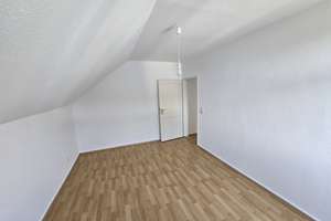 Zuhause mit 2 Zimmern und geräumiger Eßküche  in Wuppertal Ronsdorf – Im Vogelsholz 25, 42369 Ronsdorf, Wuppertal – Vorschaubild 8
