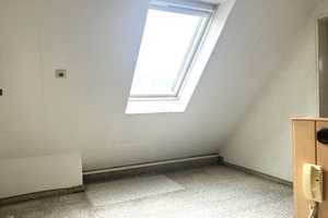 ++ CHARMANTES 2-FAMILIENHAUS MIT POOL ++ – Düsseldorf – Vorschaubild 26