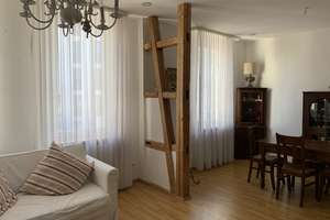 Schöne 5-Zimmer-Maisonette mit Balkonen und EBK bei den Minaralbädern – Steubenstr. 16, 70190 Berg, Stuttgart – Vorschaubild 3
