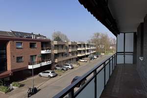 STILECHTE WOHNUNG IN RUHIGER LAGE MIT EINZELGARAGE – Joachimstraße 54, 40547 Niederkassel, Düsseldorf – Vorschaubild 15