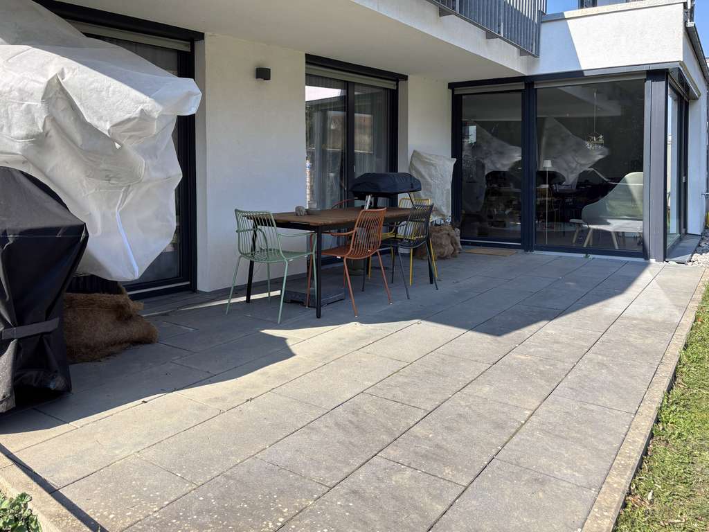 Immobilie in Wimsheim - Schöne, helle 4-Zimmer Wohnung mit Garten - Bild 0