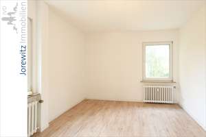 Bielefeld-Brackwede: Gemütliche und gut aufgeteilte 3 Zimmer-Wohnung im Obergeschoss – Die vollständige Adresse der Immobilie erhältst du vom Anbieter., 33647 Brackwede, Bielefeld – Vorschaubild 3