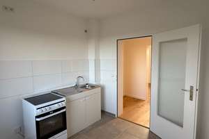 Schöne 3-Zimmer-Wohnung mit Loggia und inkl. Keller in Hamburg-Eißendorf – Strucksbarg  47, 21077 Eißendorf, Hamburg – Vorschaubild 3
