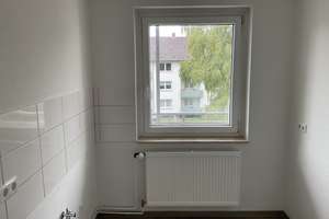 Gut geschnittene 3-Zimmer Wohnung mit Balkon in Bielefeld-Sieker! – Lerchenstr. 67, 33607 Mitte, Bielefeld – Vorschaubild 6