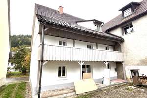 Modernisierte DHH inkl. 196m² Wohnfl., Garage, Balkon, Terrasse uvm. – Tillostraße 22, 79848 Bonndorf im Schwarzwald – Vorschaubild 3