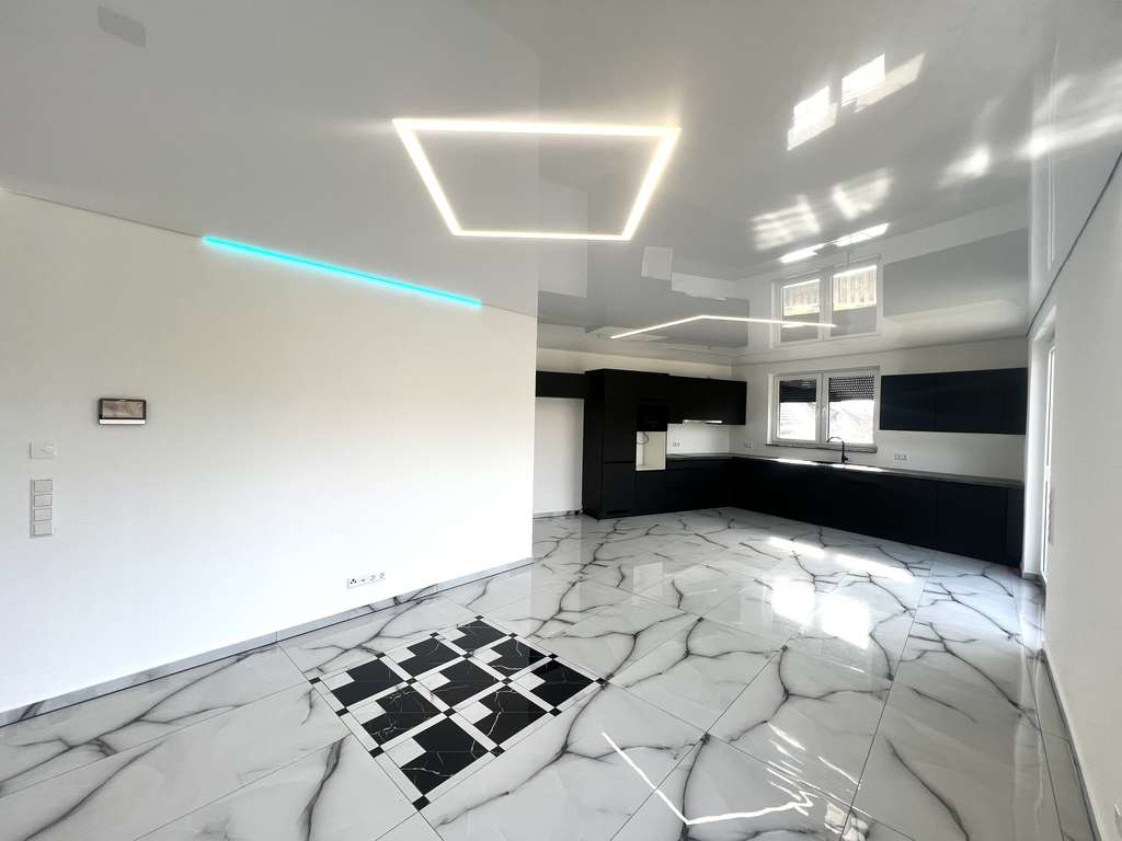 Immobilie in Helmstadt-Bargen - Festpreis! Repräsentatives Einfamilienhaus mit Einliegerwohnung, Dachstudio, Dachterrasse - Bild 2