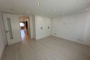 Gehobene 2-Zimmer-Wohnung mit Balkon in direkter Nähe zur Münchner Freiheit – Siegesstraße 22a, 80802 Schwabing-Ost, München – Vorschaubild 4