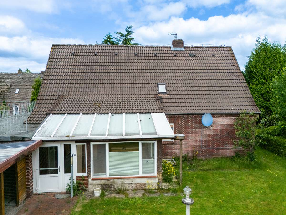 Handwerker aufgepasst – Sanierungsobjekt mit großem Grundstück!, Aurich Kreis – Bild 3